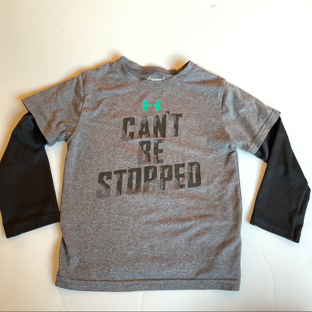Under Armour top